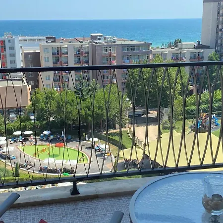 Apartmán Super With Great Views Sluneční pobřeží